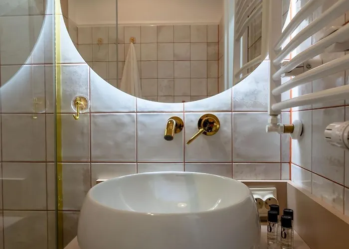 Neon 45 - Properunit Daire Wroclaw